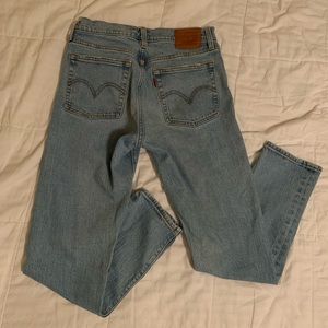 Levi’s Wedgie Fit Jeans